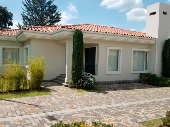 Quito – Puembo – Casa 1 Planta en Venta